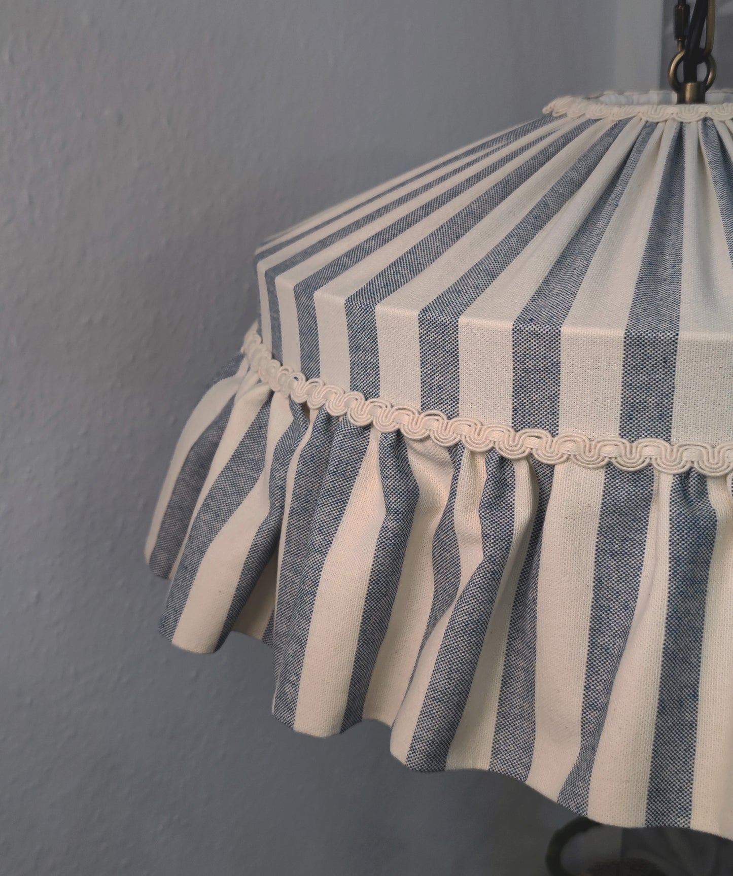 Natural materials lampshade