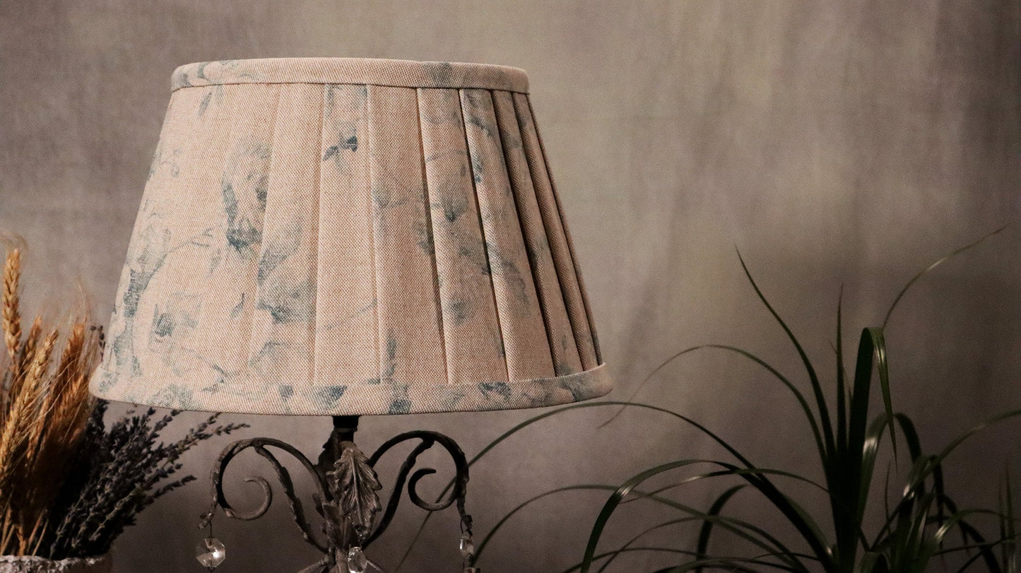 Pleated lampshade blue faded roses - MariaMarabellashades