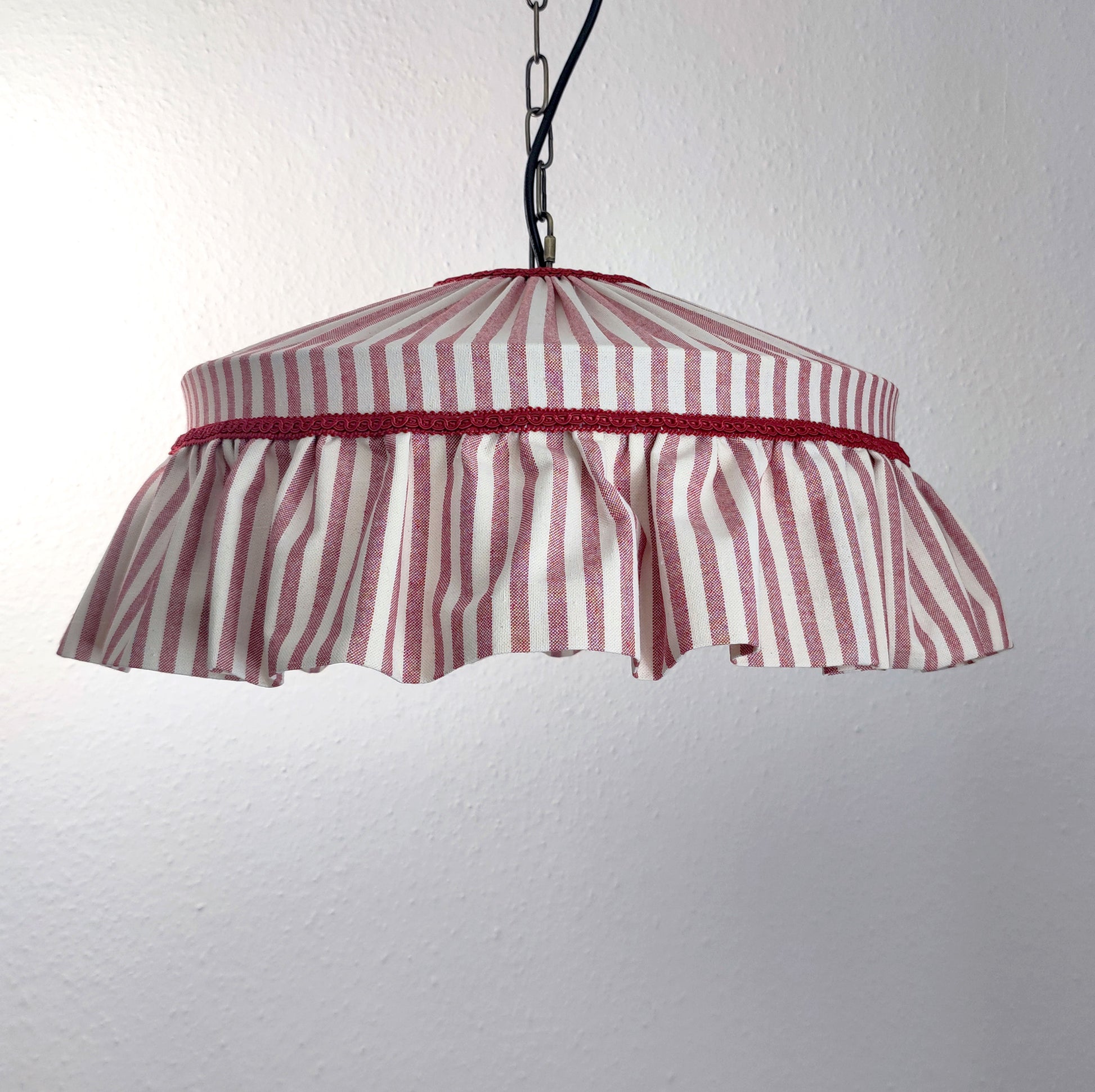 Handmade ruffle lampshade striped in red rustic style - MariaMarabellashades