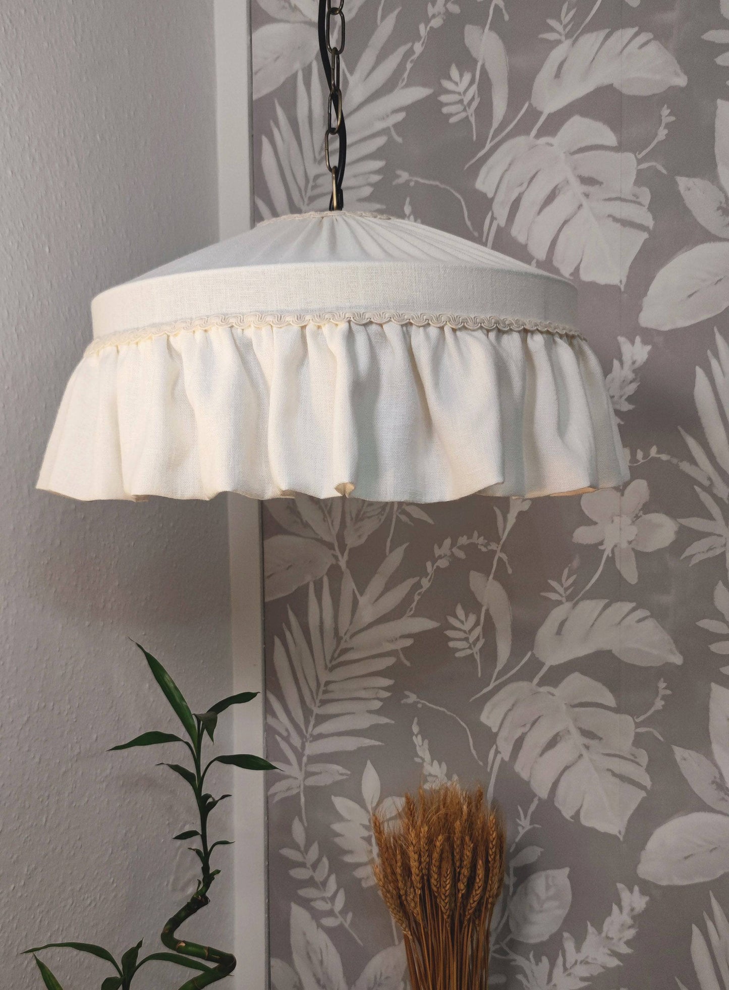 Ruffle linen lampshade